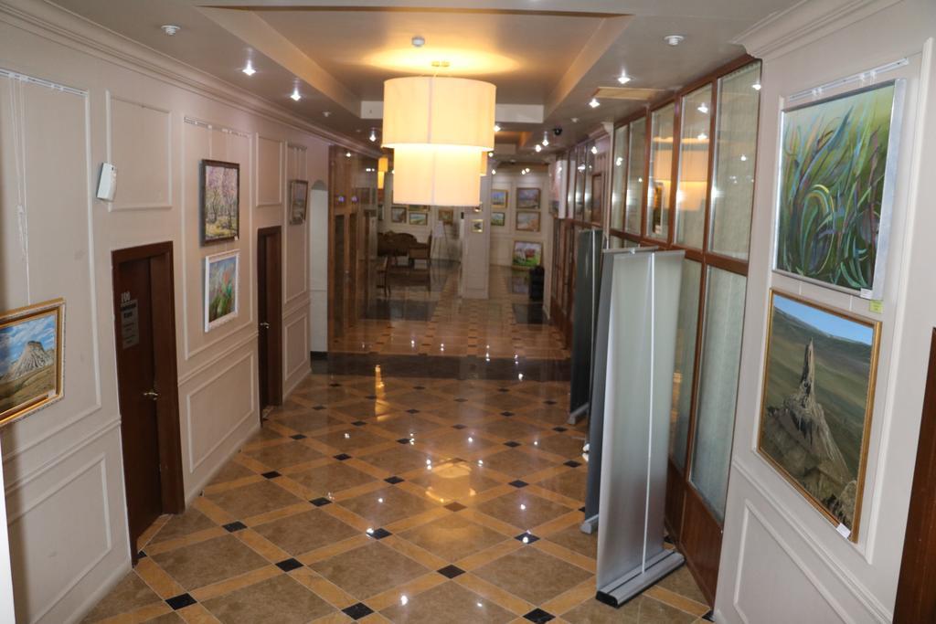 Aktau Hotel Extérieur photo
