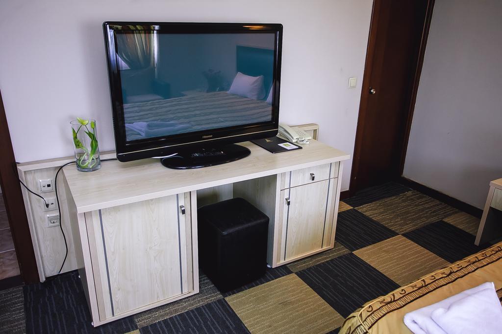 Aktau Hotel Extérieur photo