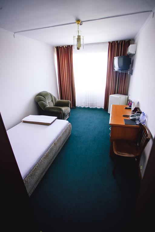 Aktau Hotel Extérieur photo